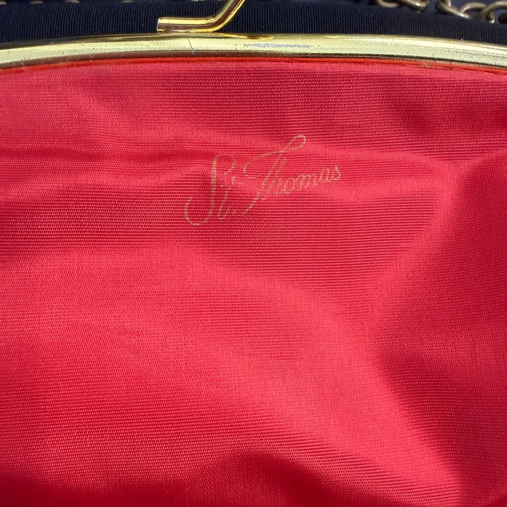 St. Thomas Bag with Gold Chain Vintage - Picture 3 of 10